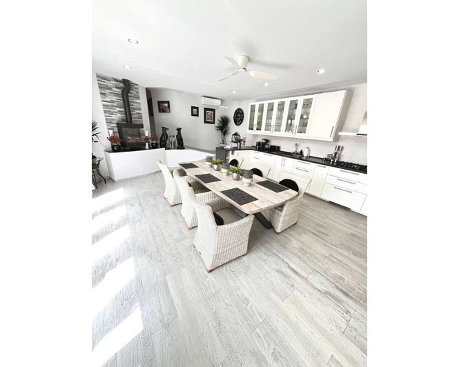 Image No.6-3 Bed Villa for sale