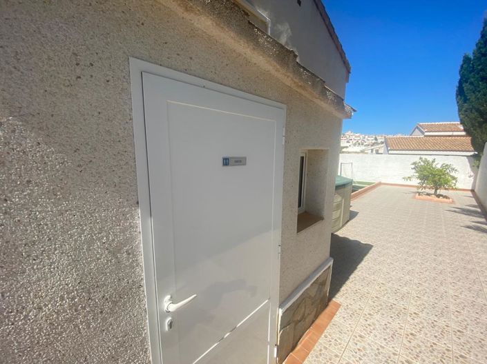 Image No.12-3 Bed Villa for sale