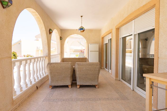 Image No.24-3 Bed Villa for sale