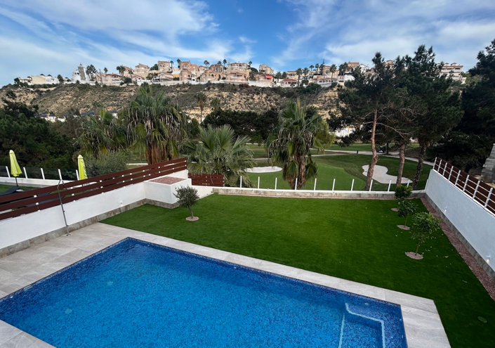 Image No.2-3 Bed Villa for sale