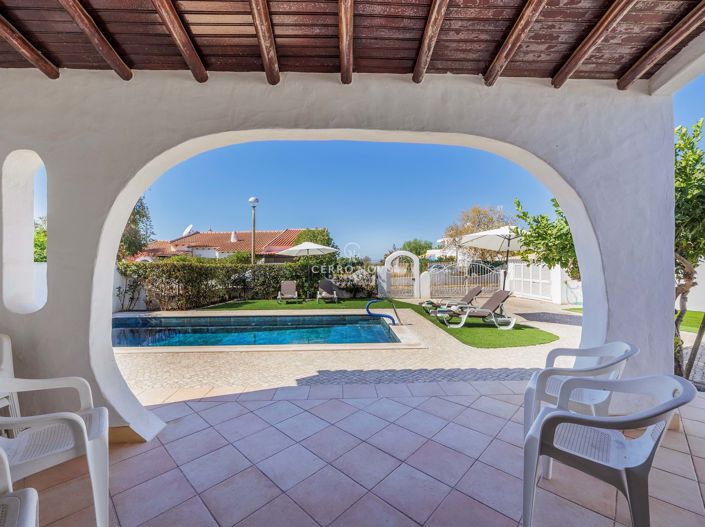 Image No.9-5 Bed Villa for sale