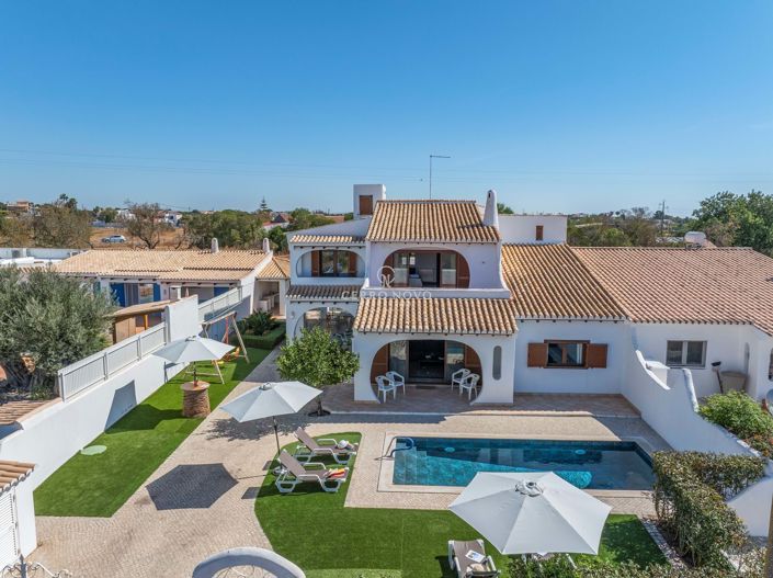 Image No.6-5 Bed Villa for sale