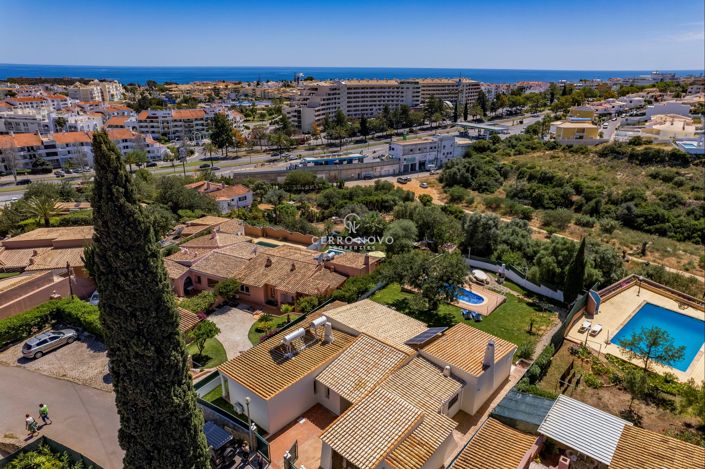 Image No.24-4 Bed Villa for sale