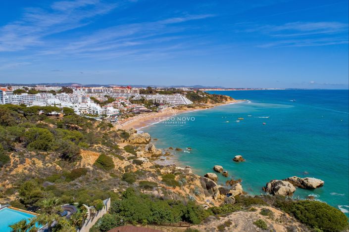 Image No.25-4 Bed Villa for sale