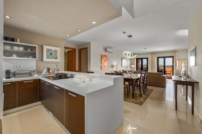 Image No.3-3 Bed Apartment for sale