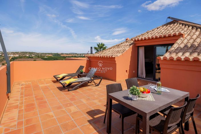 Image No.24-3 Bed Apartment for sale