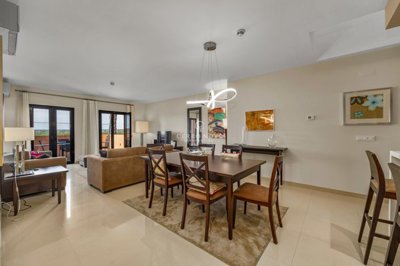 2419-237314-d4a7072701644bd18f6c9ffe77b802fa4