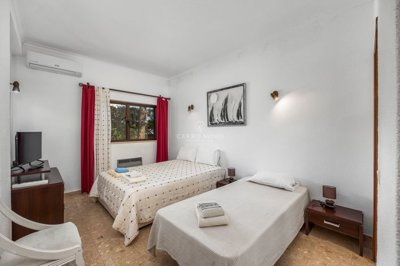 2419-152119-d4a7072701644bd18f6c9ffe77b802fa4