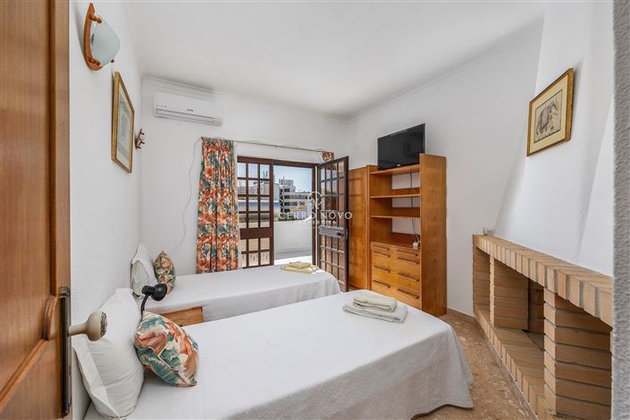 Image No.18-5 Bed Villa for sale