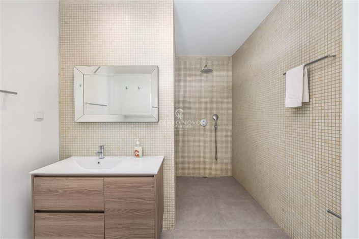 Image No.19-7 Bed Villa for sale