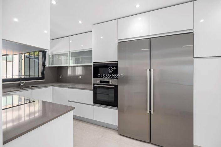 Image No.12-5 Bed Villa for sale