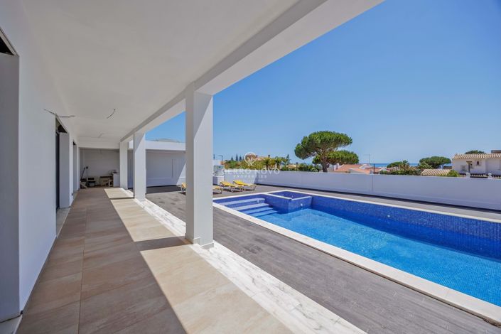 Image No.15-5 Bed Villa for sale