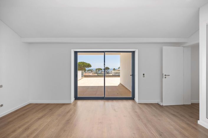 Image No.5-5 Bed Villa for sale