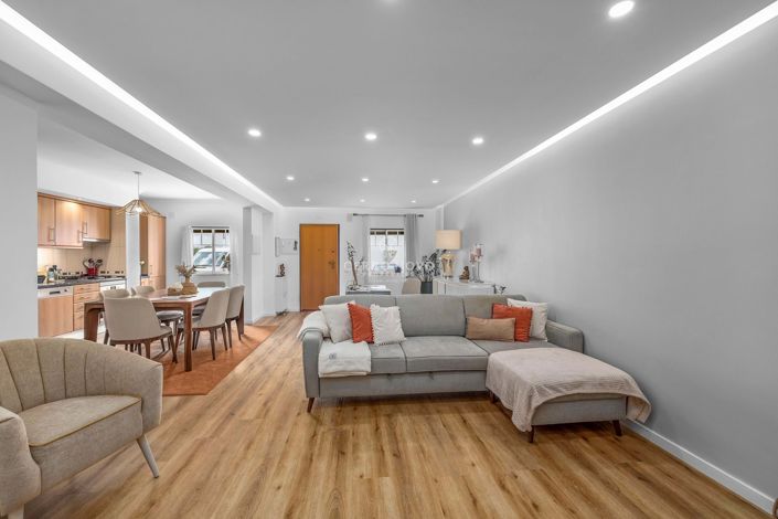 Image No.12-2 Bed Apartment for sale