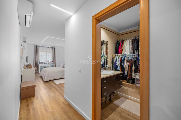 Image No.15-2 Bed Apartment for sale