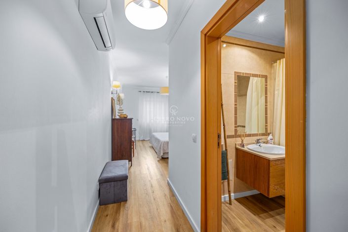 Image No.17-2 Bed Apartment for sale