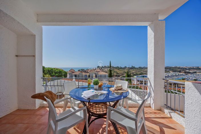 Image No.12-3 Bed Villa for sale