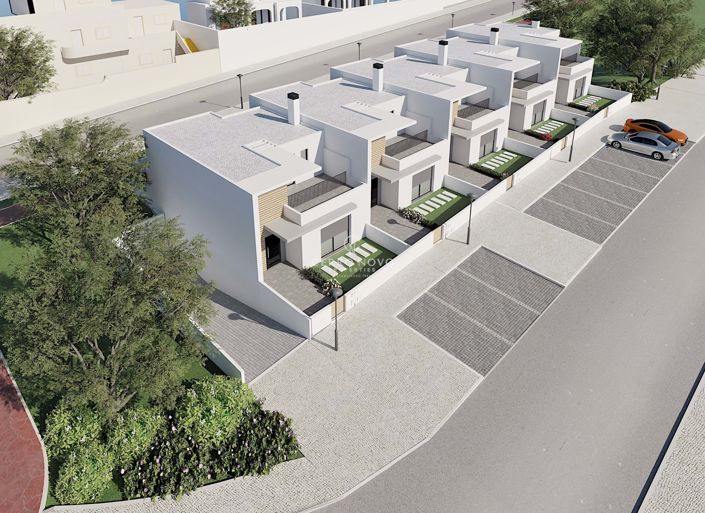 Image No.5-3 Bed Townhouse for sale