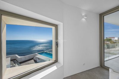 2419-338792-d4a7072701644bd18f6c9ffe77b802fa4