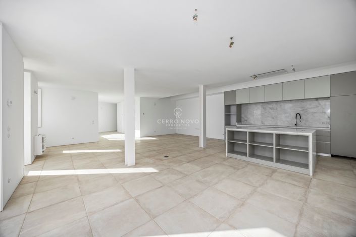 Image No.11-5 Bed Villa for sale