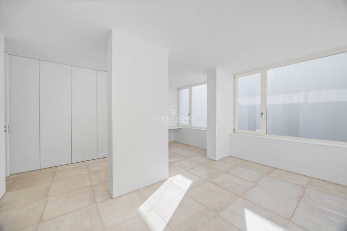 Image No.13-5 Bed Villa for sale