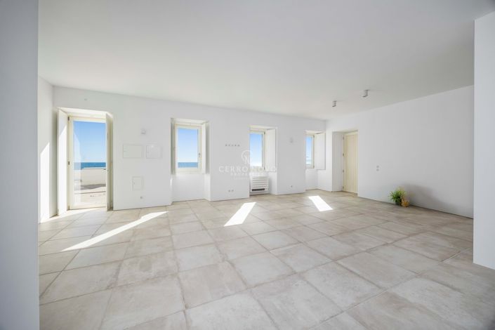 Image No.5-5 Bed Villa for sale