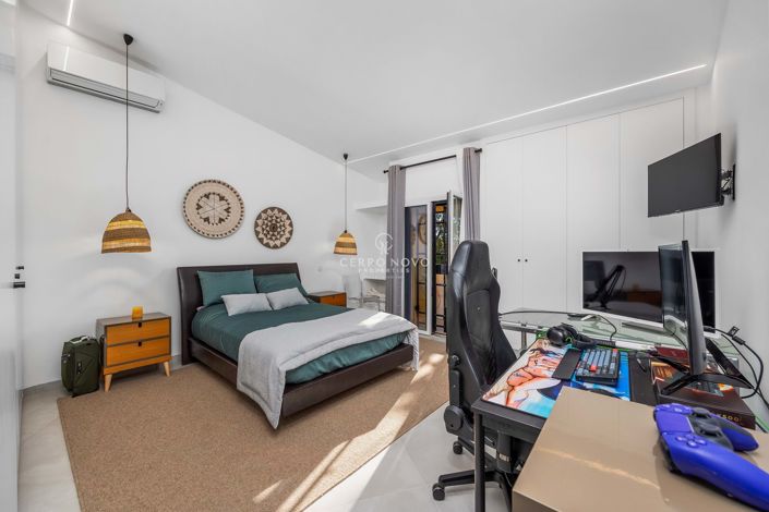 Image No.17-3 Bed Villa for sale