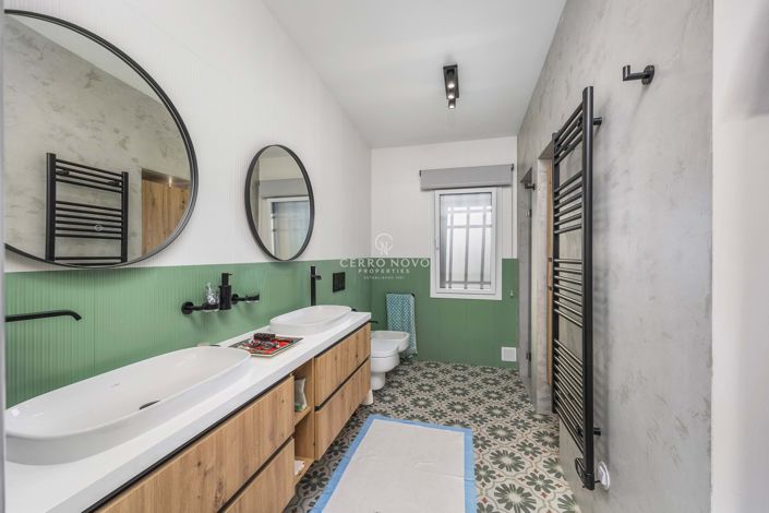 Image No.19-3 Bed Villa for sale