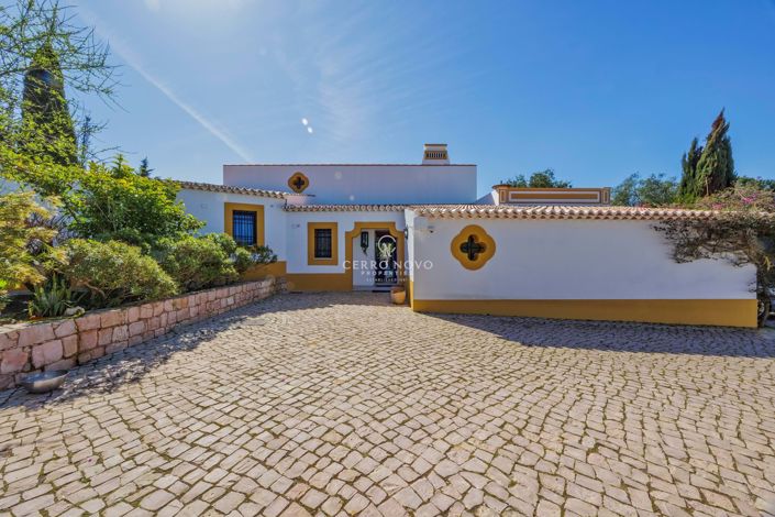 Image No.22-3 Bed Villa for sale