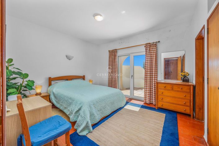 Image No.16-6 Bed Villa for sale