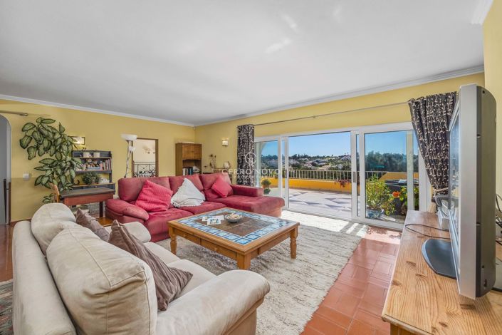 Image No.4-6 Bed Villa for sale