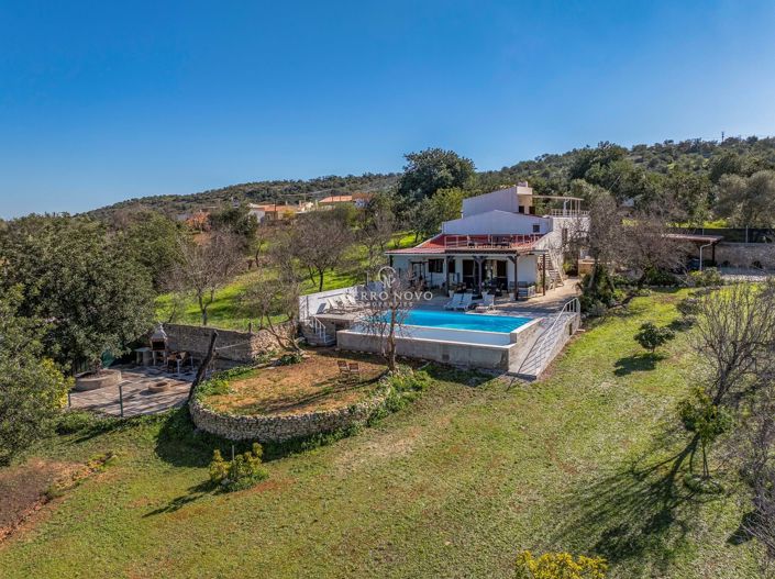 Image No.1-4 Bed Villa for sale