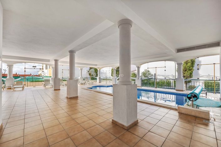 Image No.24-3 Bed Apartment for sale