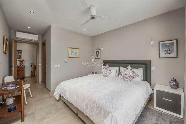 Image No.32-4 Bed Villa for sale