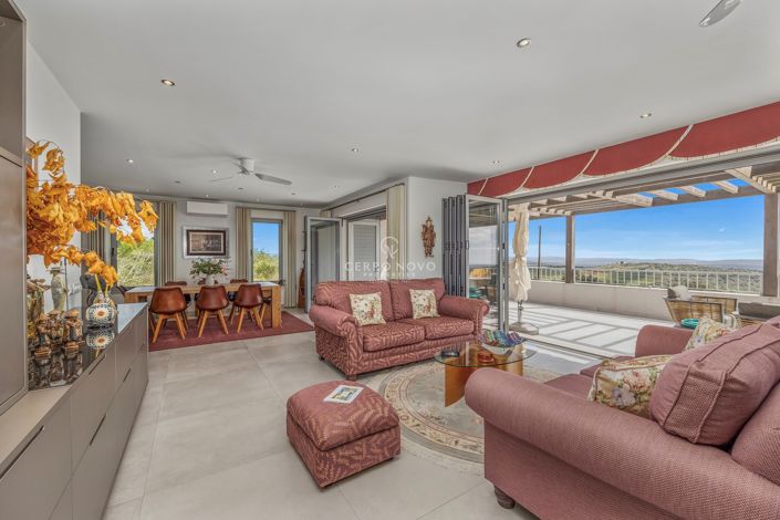 Image No.8-4 Bed Villa for sale