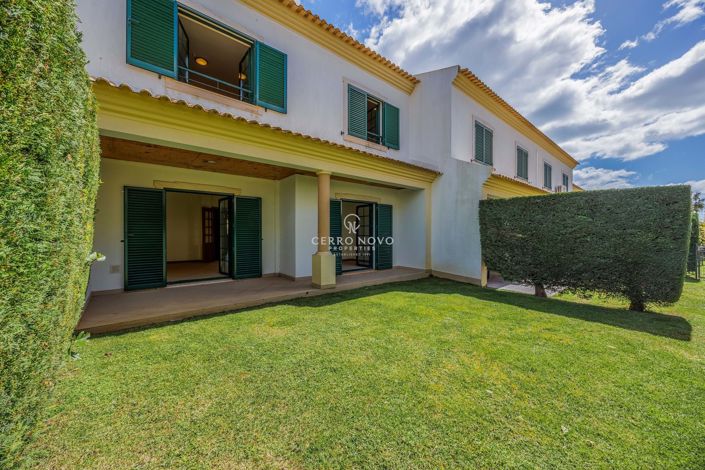 Image No.2-4 Bed Townhouse for sale