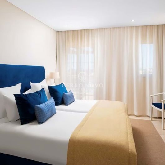 Image No.26-2 Bed Townhouse for sale