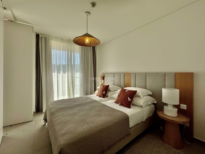 Image No.20-3 Bed Apartment for sale