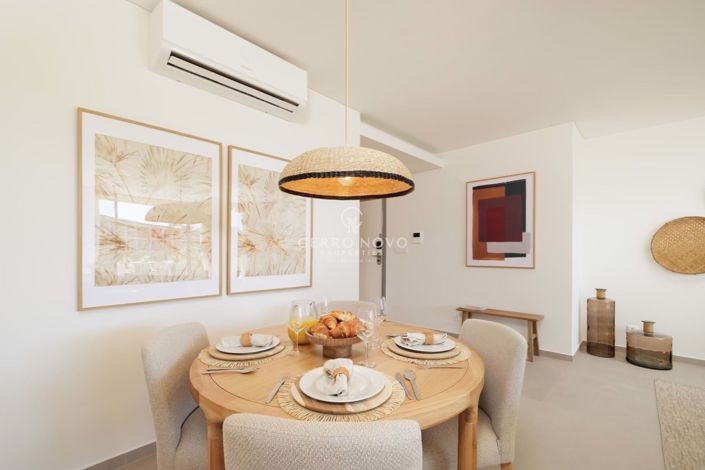 Image No.9-3 Bed Apartment for sale