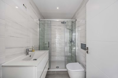 2419-245929-d4a7072701644bd18f6c9ffe77b802fa4