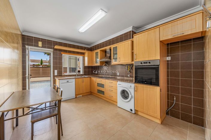 Image No.4-3 Bed Villa for sale