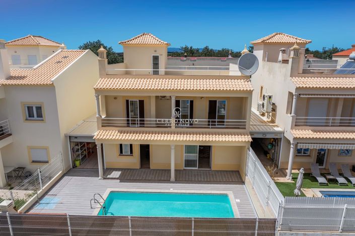 Image No.7-3 Bed Villa for sale