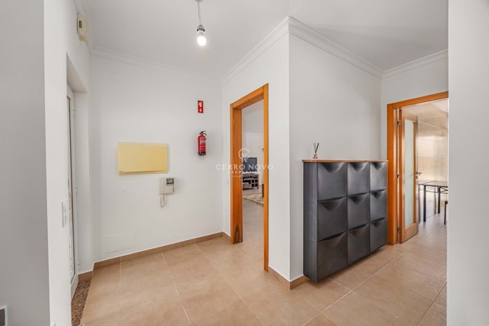 Image No.10-3 Bed Villa for sale