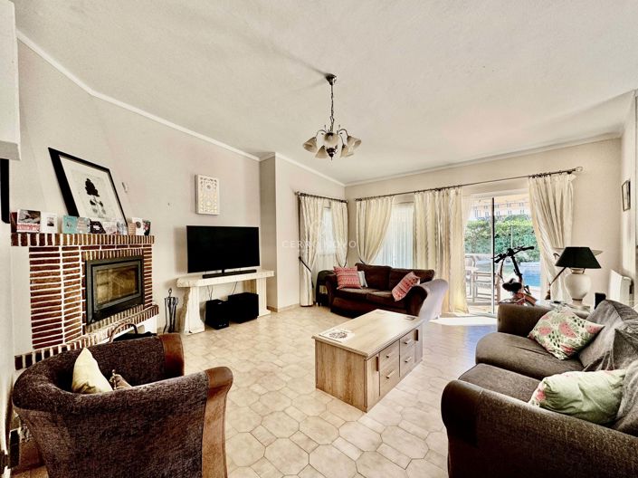 Image No.8-4 Bed Villa for sale