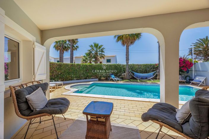 Image No.12-4 Bed Villa for sale