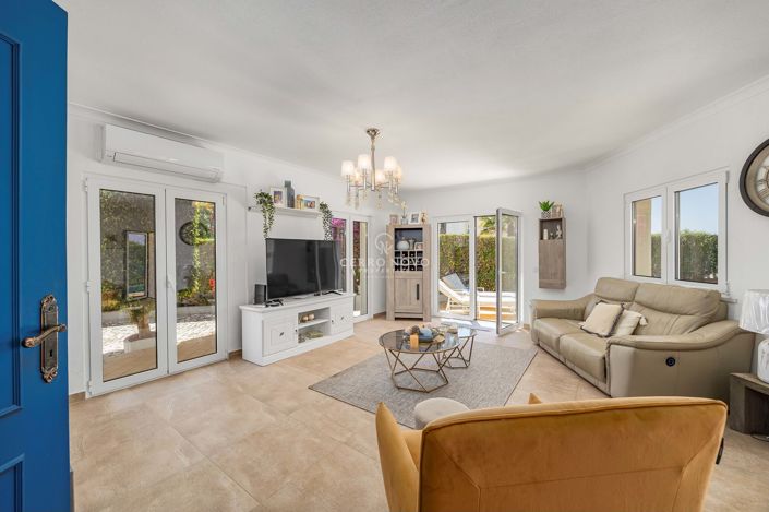 Image No.13-4 Bed Villa for sale