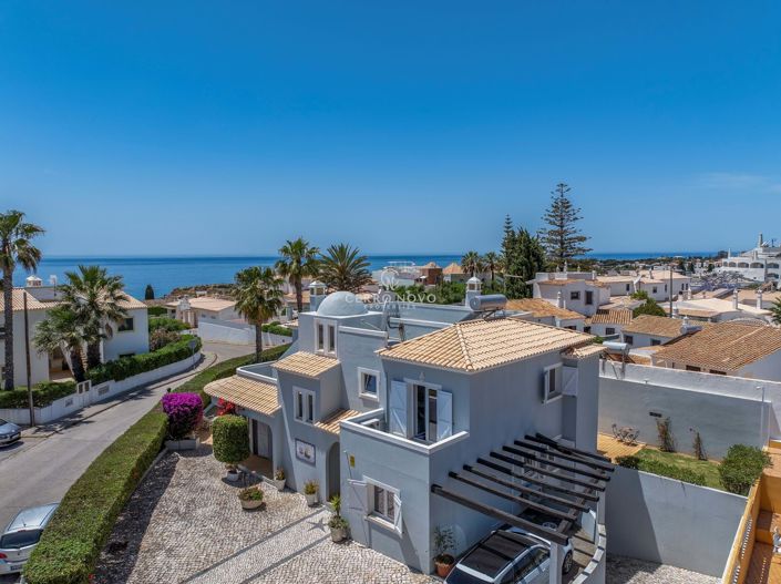 Image No.20-4 Bed Villa for sale