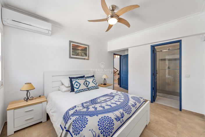 Image No.22-4 Bed Villa for sale