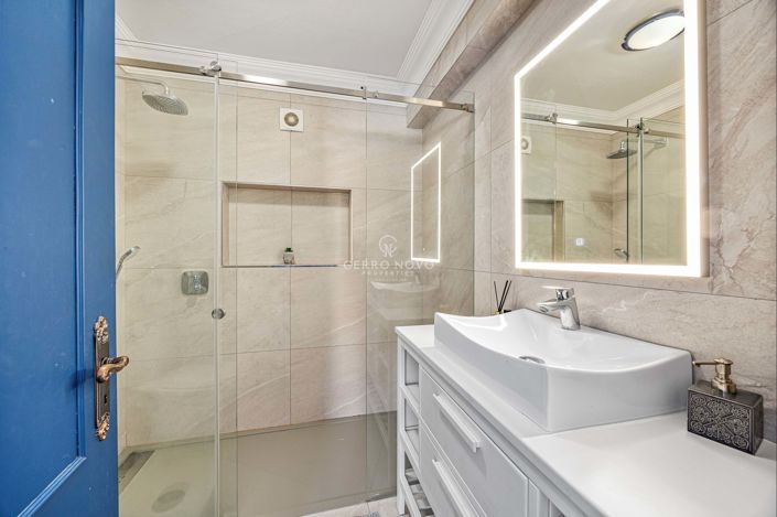 Image No.23-4 Bed Villa for sale