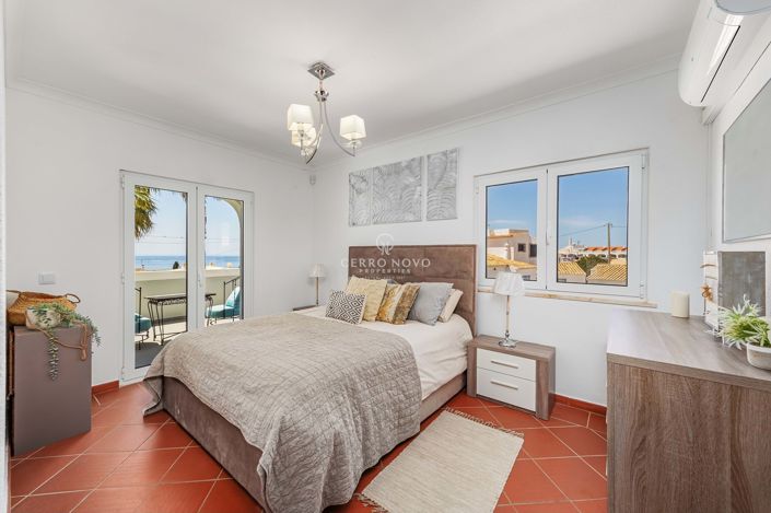 Image No.7-4 Bed Villa for sale